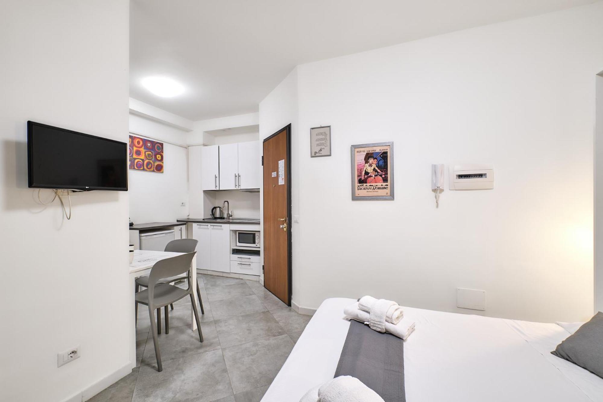 4 Level Lägenhet Rom Exteriör bild